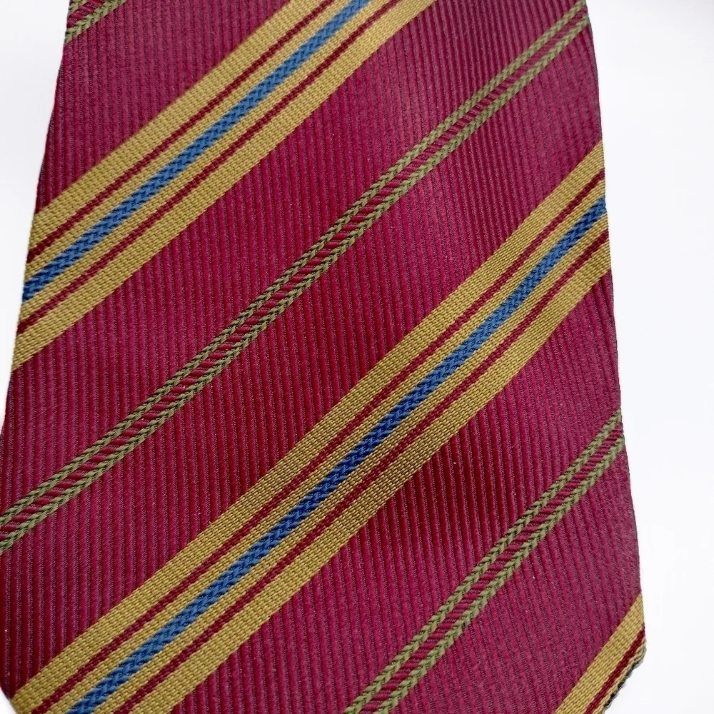 Banana Republic Men's Silk Necktie Elegant Striped Tie in Burgundy and Gold